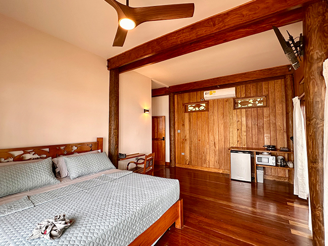 Suite 2 - Bedroom Picture