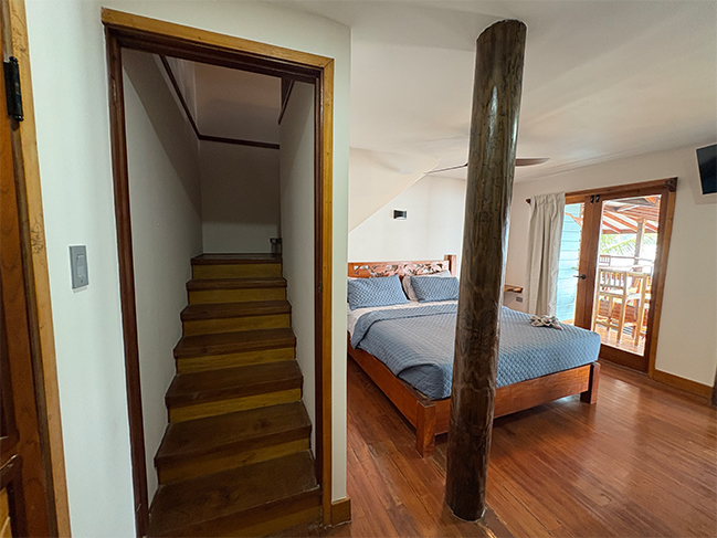 Suite 4 - Bedroom Picture